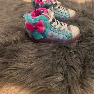 Kids shoes